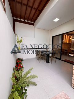 Casa à venda no Condomínio Montiville – Sofisticação e aconchego em cada detalhe.