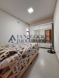 Casa à venda no Condomínio Montiville – Sofisticação e aconchego em cada detalhe.