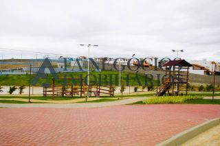 Casa à venda no Condomínio Montiville – Sofisticação e aconchego em cada detalhe.