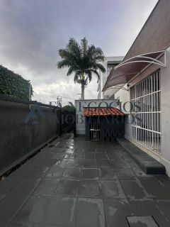 Casa para venda no bairro do Itararé - Campina Grande