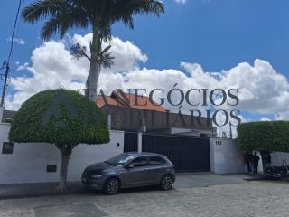 Casa para venda no bairro do Itararé - Campina Grande