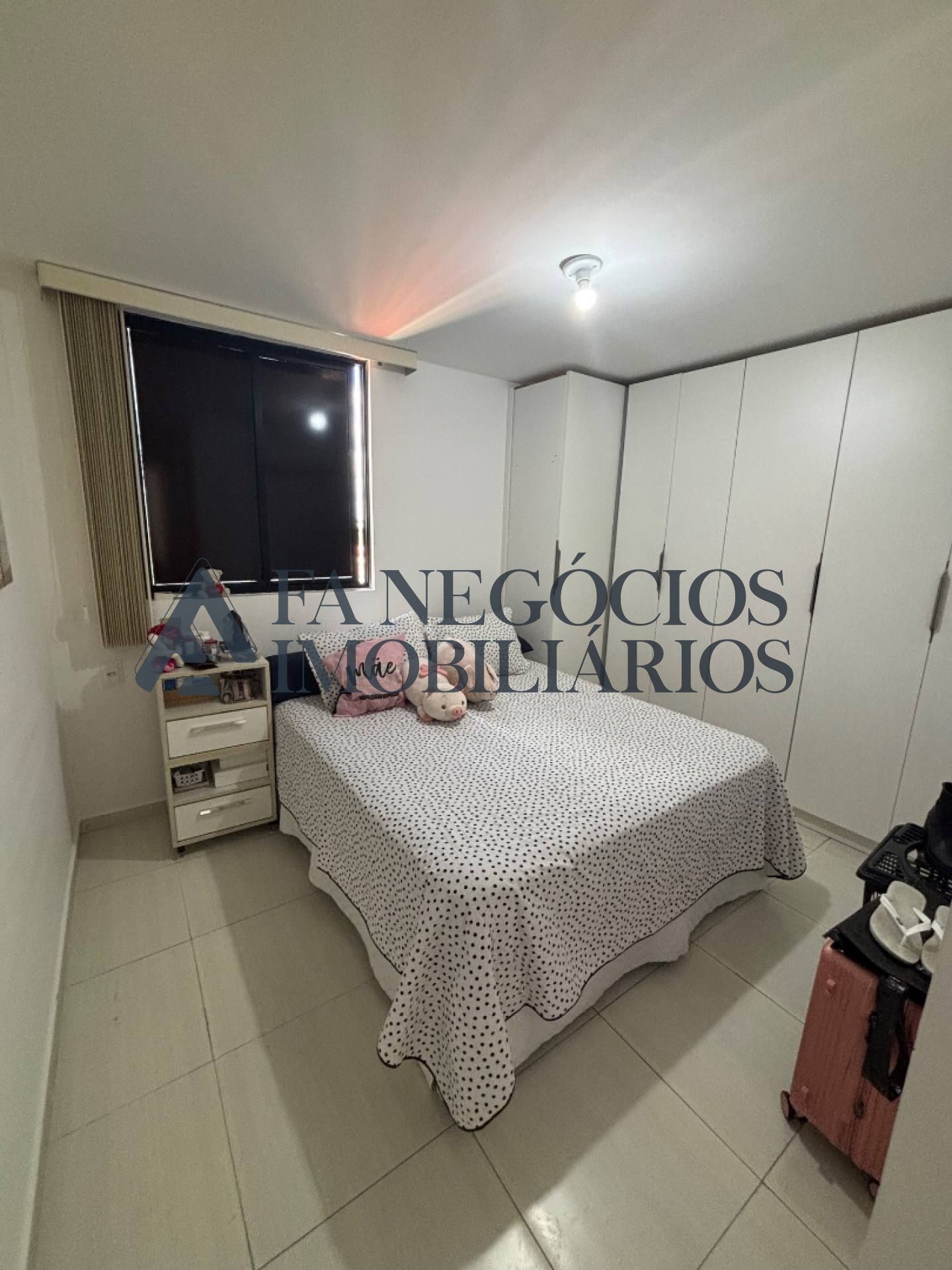 Excelente apartamento com área de lazer no Catolé