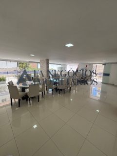 Apartamento dois quartos com móveis projetados e área de lazer completa