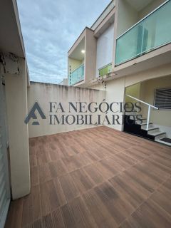 Apartamento com varanda pra alugar