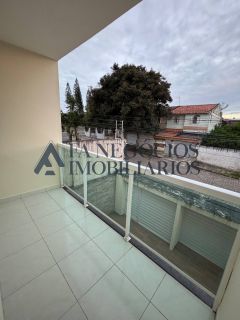 Apartamento com varanda pra alugar