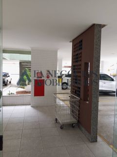 Alugo apartamento mobiliado com 03 dormitórios