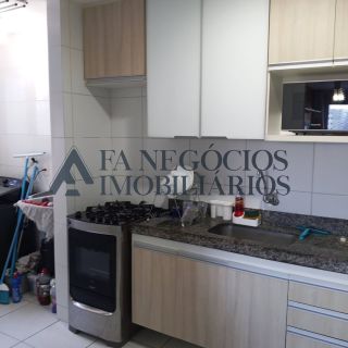 Alugo apartamento mobiliado com 03 dormitórios