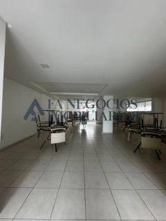 Vendo apartamento de 03 dormitórios com suíte e 02 vagas de garagem