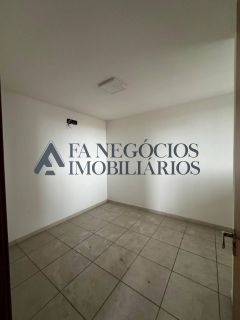 Vendo apartamento de 03 dormitórios com suíte e 02 vagas de garagem