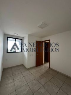 Vendo apartamento de 03 dormitórios com suíte e 02 vagas de garagem