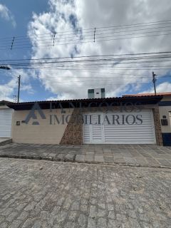 Casa no Catolé próximo ao hospital da Unimed