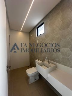 Casa de Condomínio Para Vender com 5 quartos 5 suítes no bairro Itararé em Campina Grande