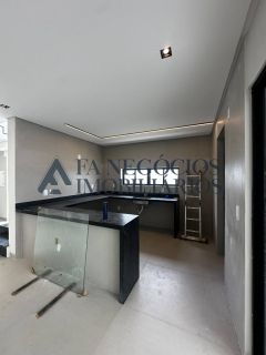 Casa de Condomínio Para Vender com 4 quartos 3 suítes no Skyville Residence em Campina Grande
