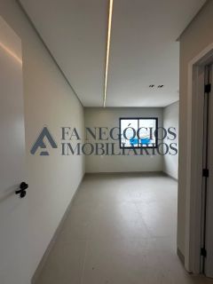 Casa de Condomínio Para Vender com 4 quartos 3 suítes no Skyville Residence em Campina Grande