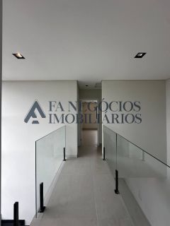 Casa de Condomínio Para Vender com 4 quartos 3 suítes no Skyville Residence em Campina Grande