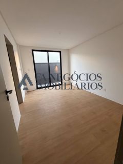 Casa a venda no Alphaville Mirante com 03 suítes