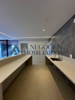 Casa com 04 suítes de Alto Padrão a venda no Condomínio Alphaville Campina Grande