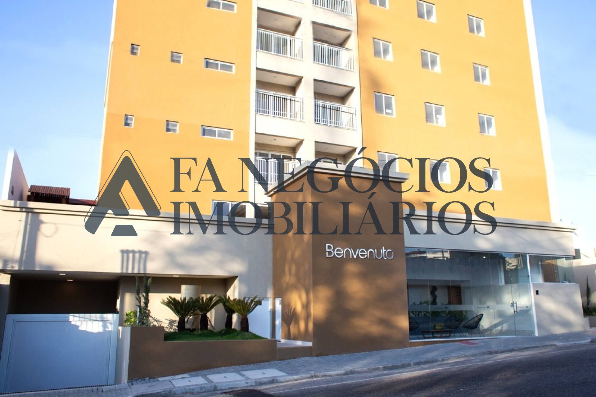 Apartamento à venda com 03 dormitórios no Universitário