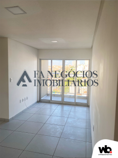 Apartamento à venda com 03 dormitórios no Universitário