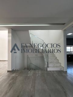Casa a venda no Terras Alphaville com 04 suítes