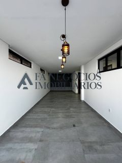 Casa a venda no Terras Alphaville com 04 suítes
