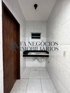 Casa a venda com 04 suítes no Catolé