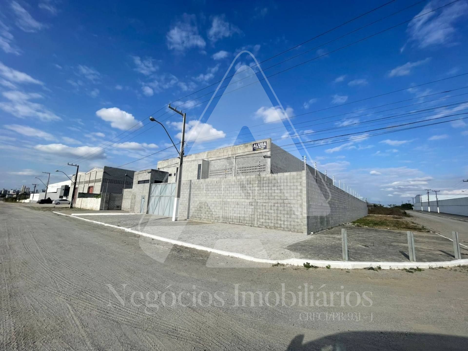 Galpão novo em excelente Área Próximo ao Amigão
