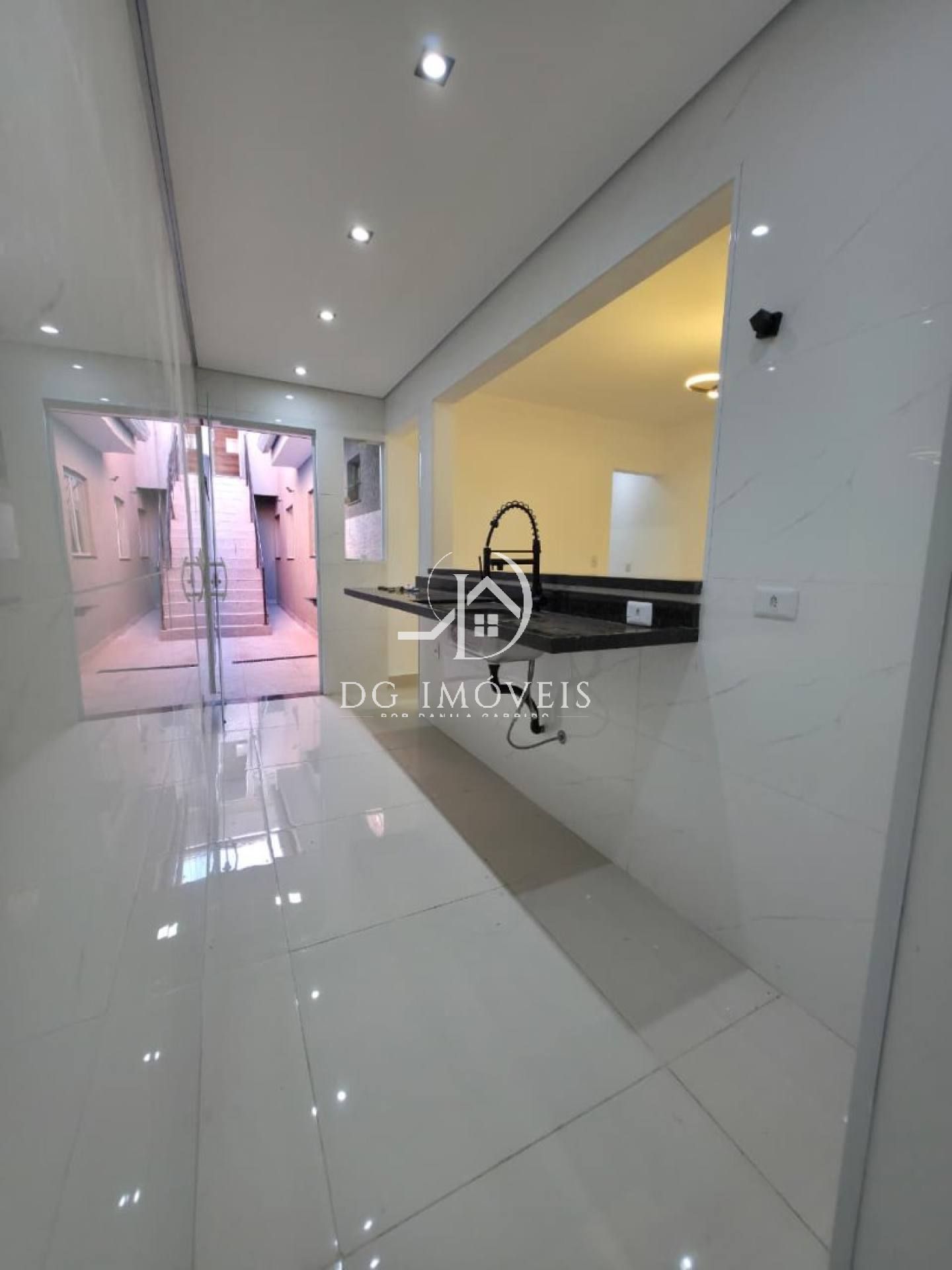 Casa Individual 3 dormitórios c/suíte