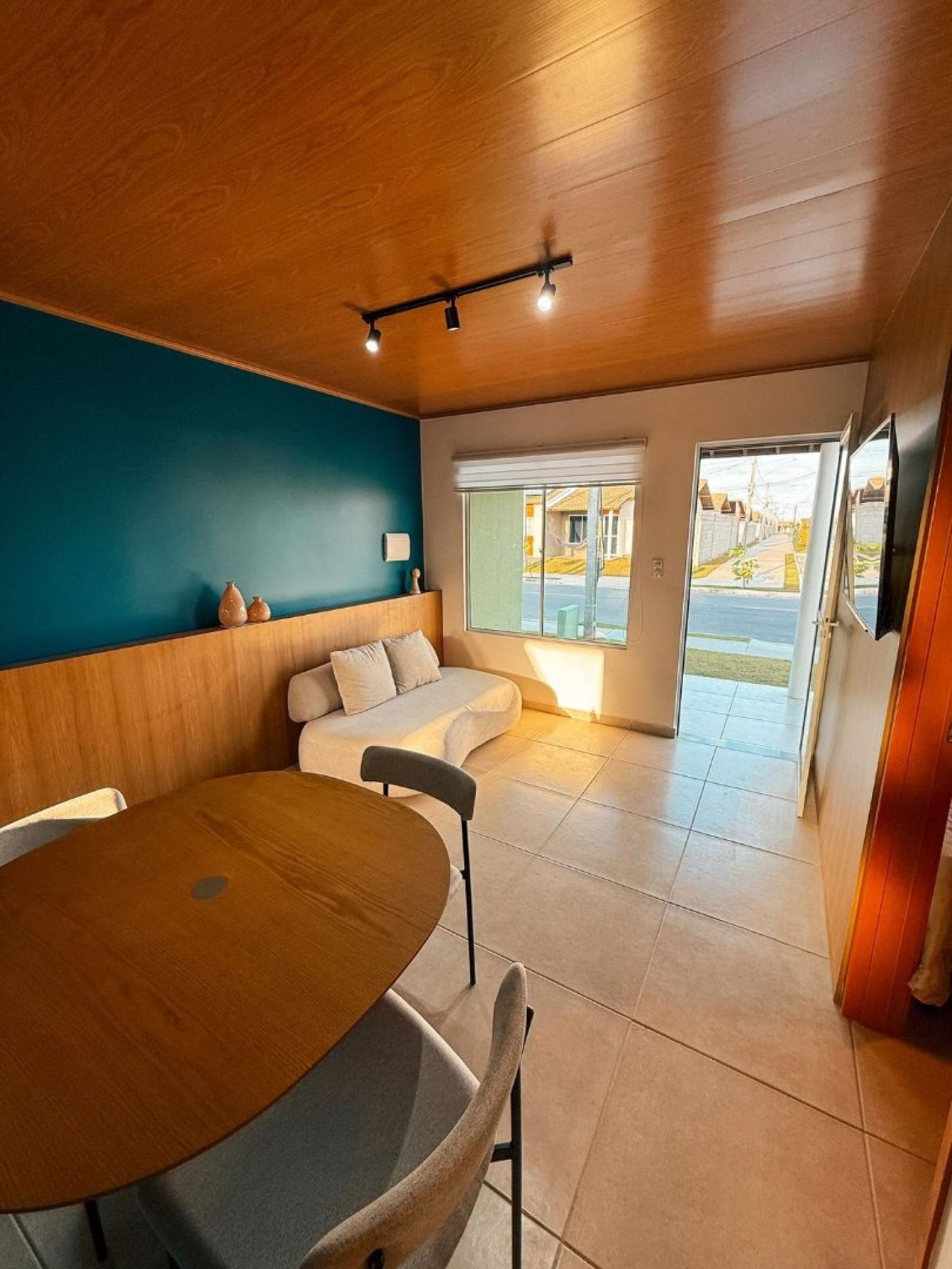 JARDIM DOS JACARANDÁS