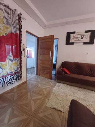 Casa 3 dormitorios Vila Santana 320mil