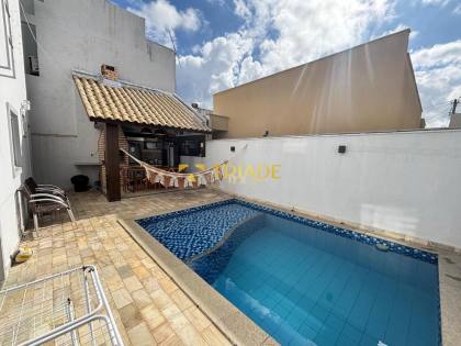 Casa Duplex em Condomínio Cidade Universitária