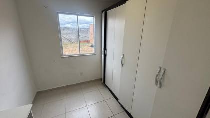 Casa de Condomínio Para Vender com 02 quartos no bairro Escolha um bairro... em Feira De Santana