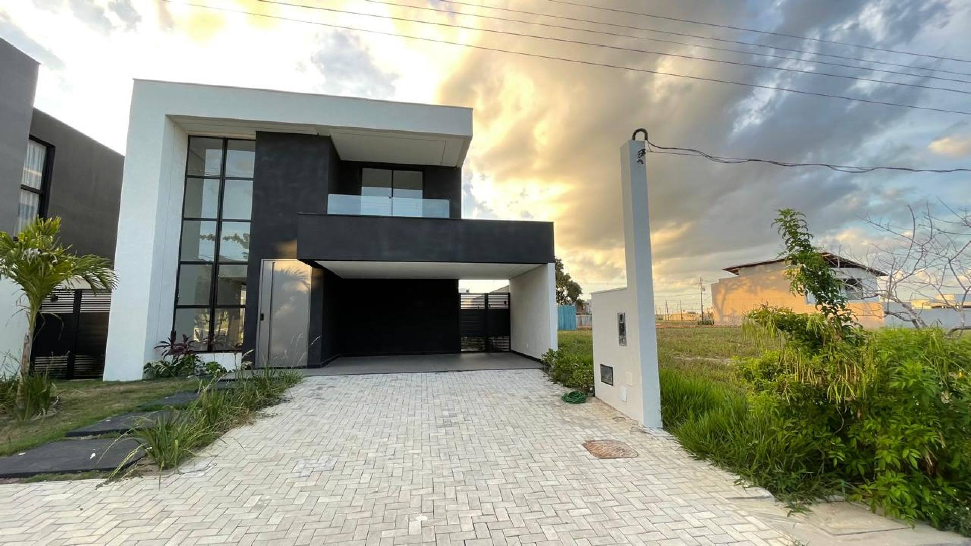 Duplex DAMHA I