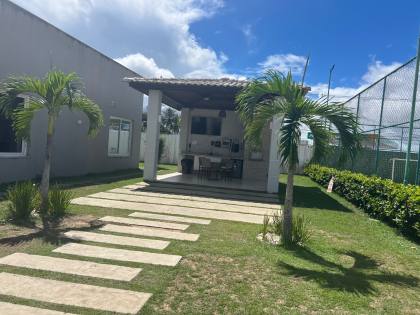 Casa 3/4 em condomínio Casas de Milão