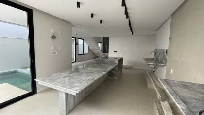 Casa de Luxo/ Condomínio Amarílis