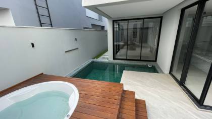 Casa de Luxo/ Condomínio Amarílis