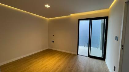 Casa de Luxo/ Condomínio Amarílis