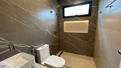 Casa de Luxo/ Condomínio Amarílis