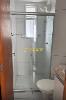 Alugo apartamento semi mobiliado 2/4 sendo uma suíte na avenida Artêmia Pires Sim