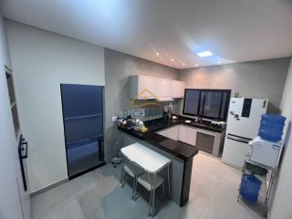 Casa Para Vender com 4 quartos 2 suítes no bairro Parque do Principe em Paracatu