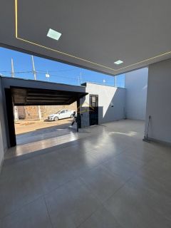 Casa Para Vender com 3 quartos 2 suítes no bairro Vila Nova em Paracatu