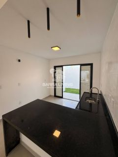 Casa Para Vender com 3 quartos 1 suítes no bairro Luar da Barra em Barra Dos Coqueiros