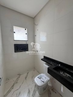 Casa com 3 Quartos Sendo 1 Suíte no Luar da Barra