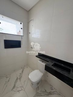 Casa com 3 Quartos Sendo 1 Suíte no Luar da Barra