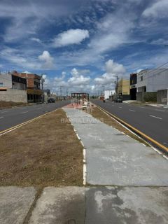 Lote/Terreno Comercial Para Vender no bairro Luar da Barra