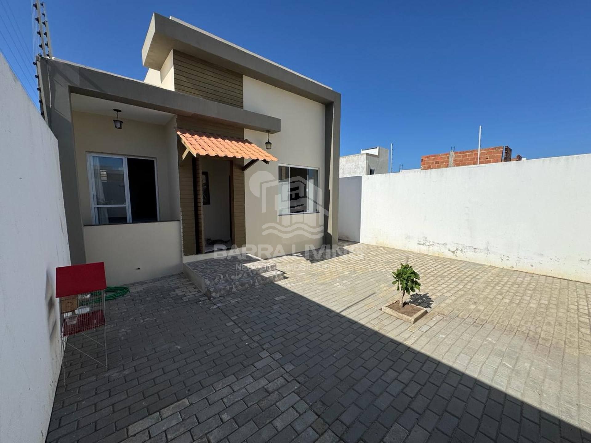 Casa com 2 suítes no Loteamento Luar da Barra