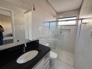 Casa com 2 suítes no Loteamento Luar da Barra