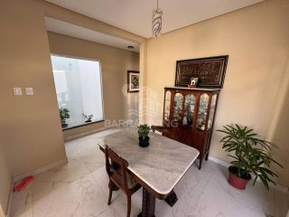 Casa com 2 suítes no Loteamento Luar da Barra