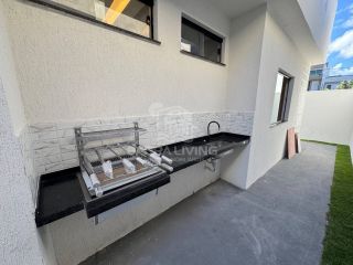Casa com 3 quartos 1 suítes no bairro Luar da Barra