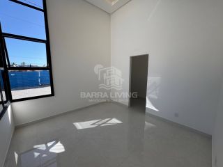 Casa no Condomínio Padang com 3 quartos 1 suíte e Piscina